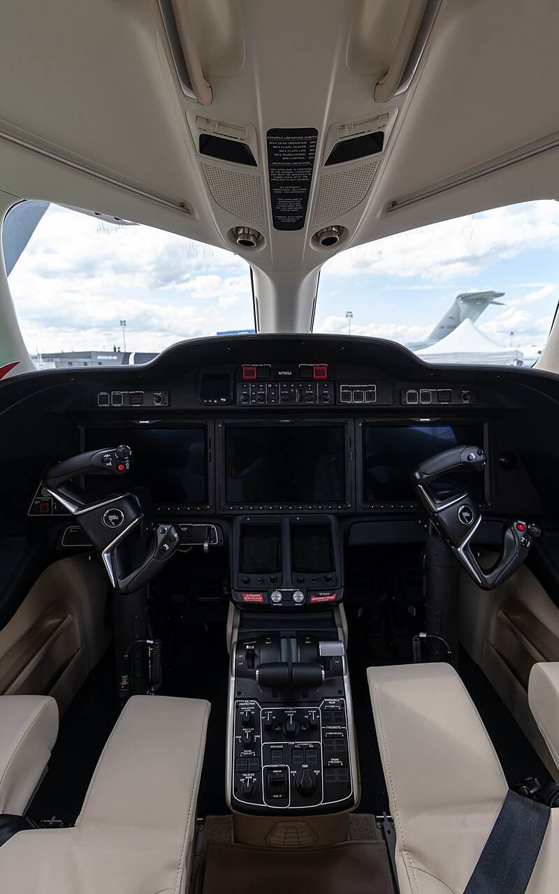 N719SJ - Business jet