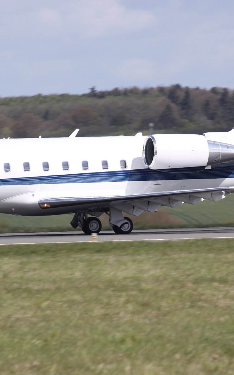 N721G - Business jet