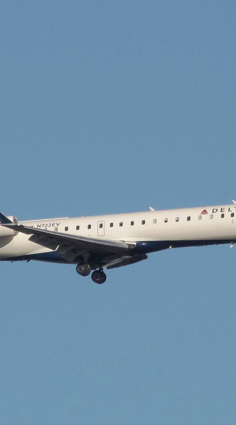 N722EV - Bombardier