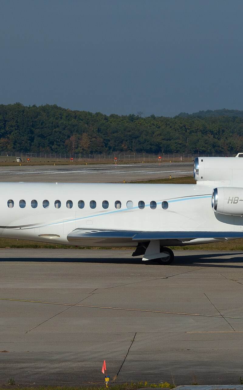 HB-JLK - Business jet