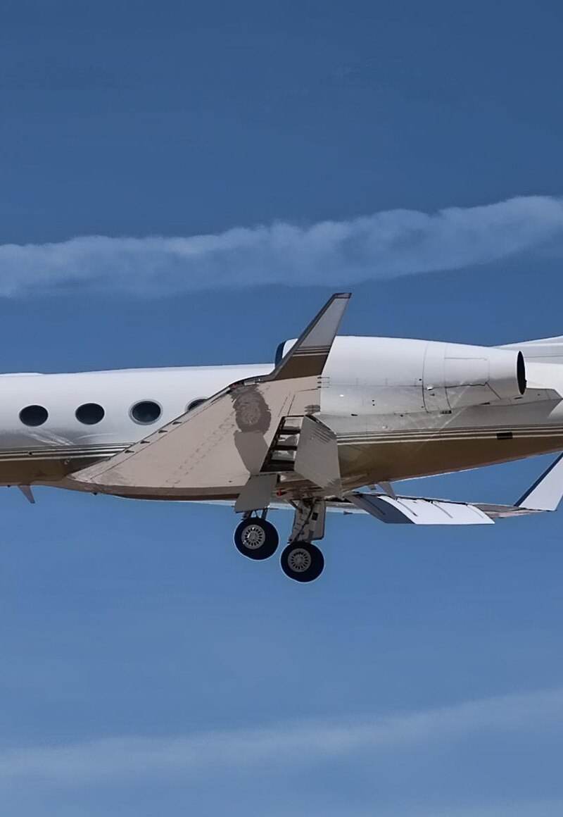 N722MM - Business jet