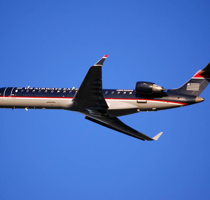 N723PS - Twin-engine aircraft
