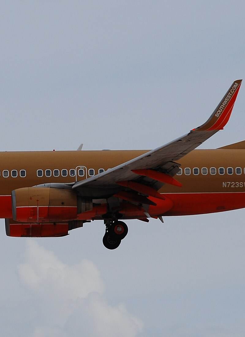 N723SW - Boeing