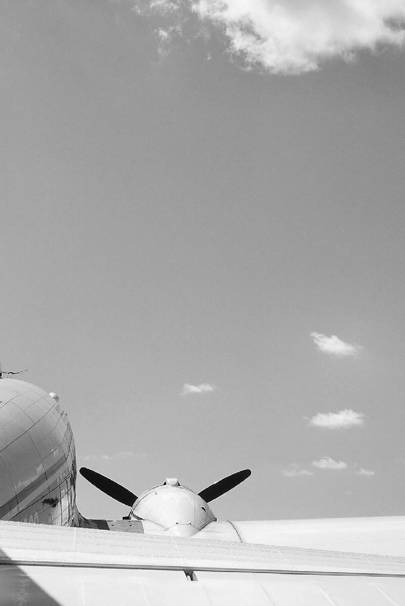 N728G - Douglas
