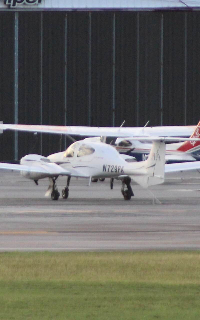 N729PA - Diamond