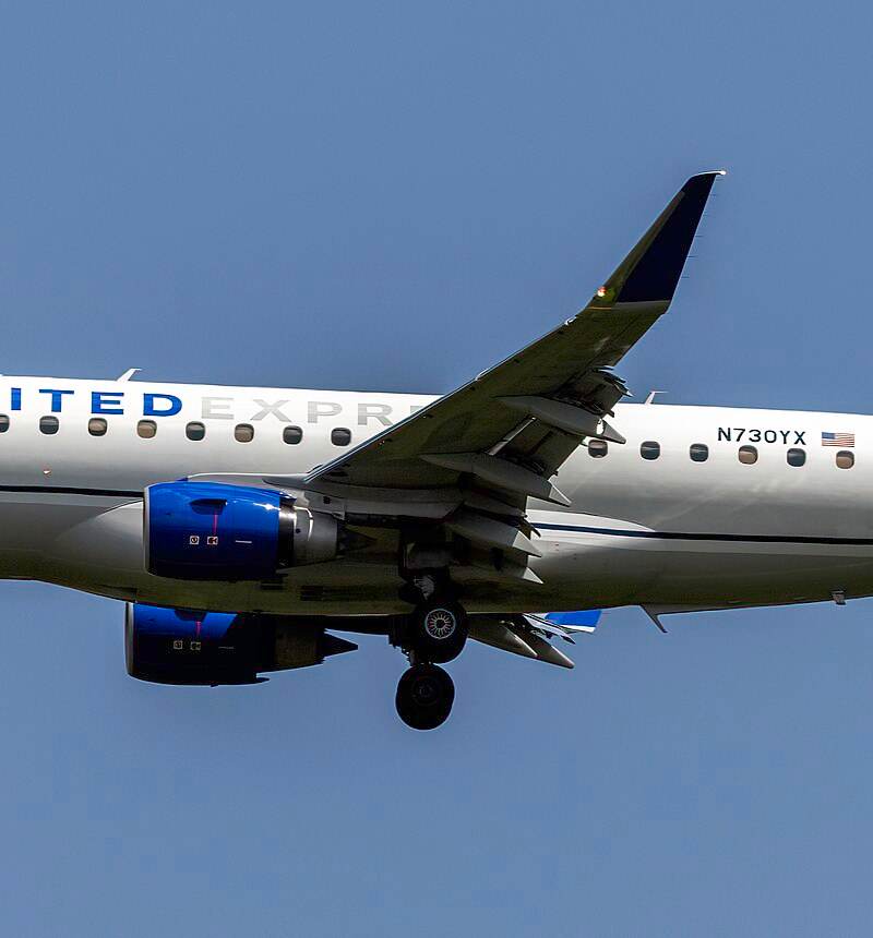 N730YX - Embraer