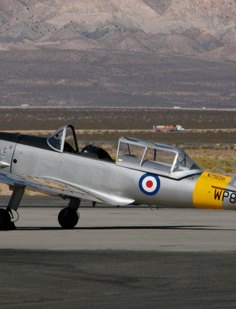 N735DH - De Havilland