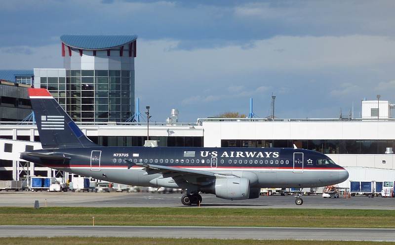 N737US - Aircraft