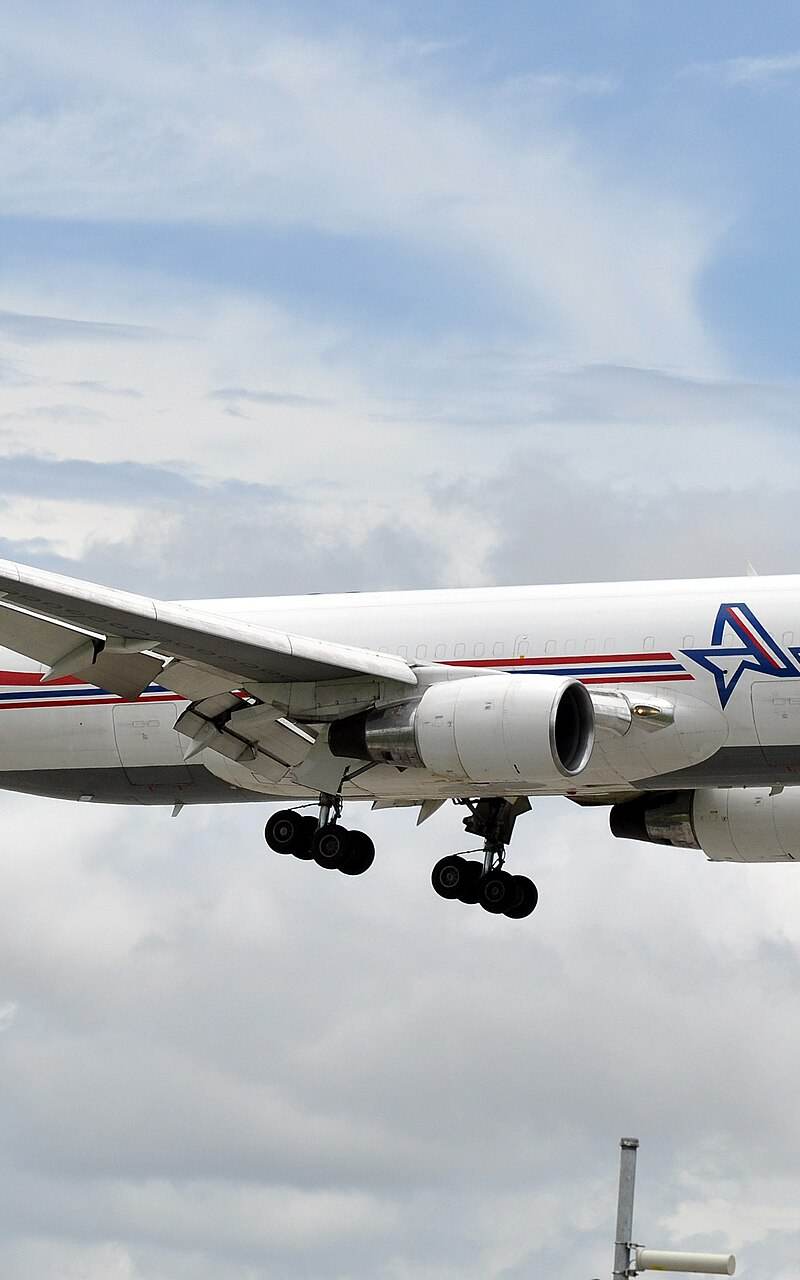 N739AX - Twin-engine aircraft