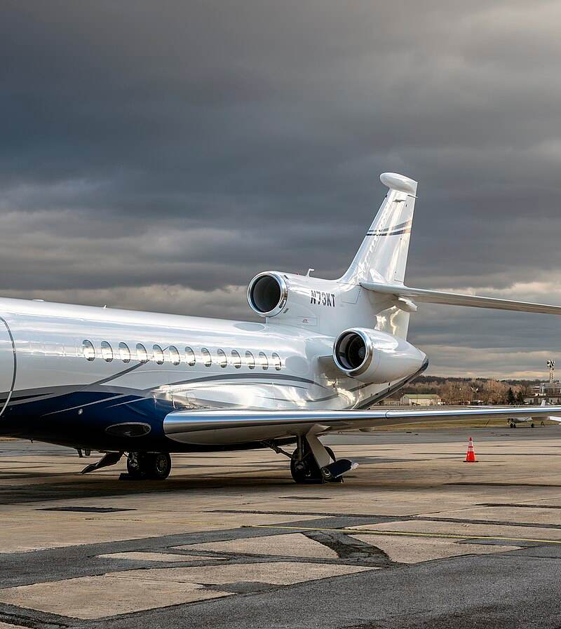 N73KT - Business jet