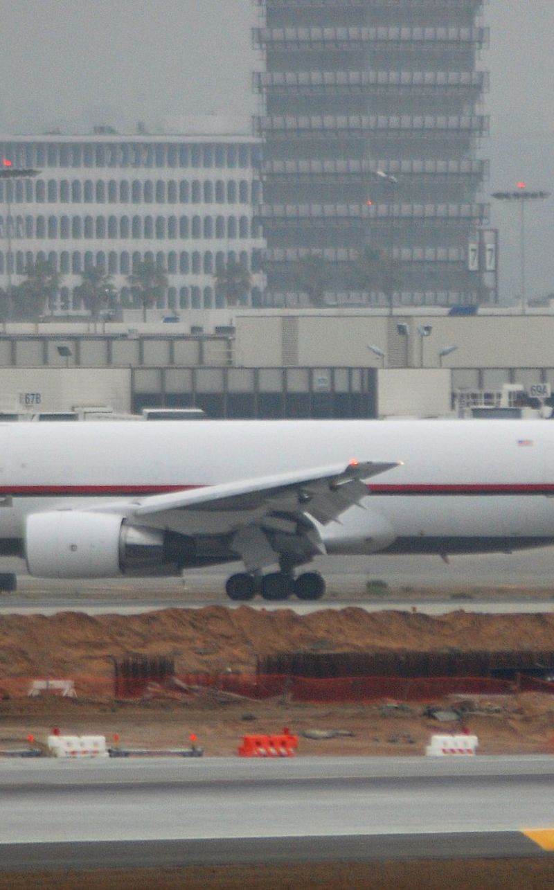 N740AX - Boeing