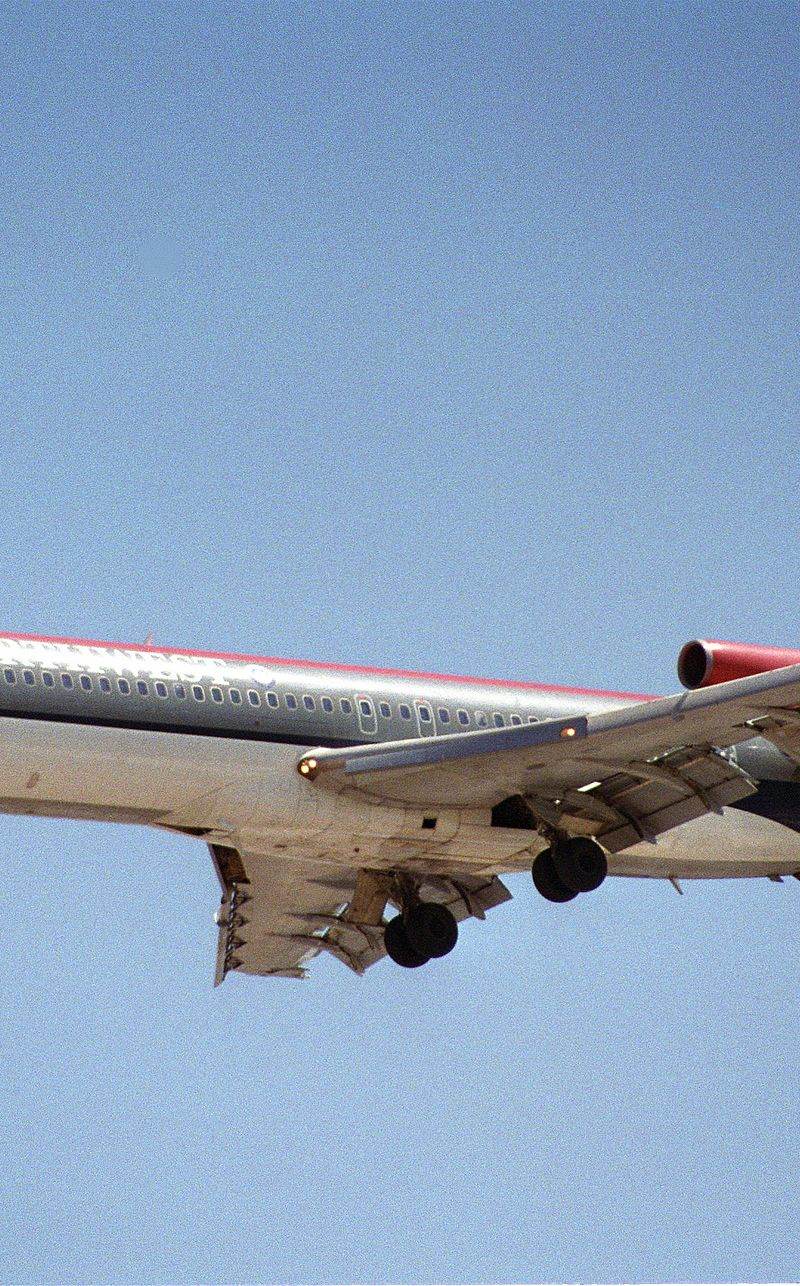 N742RW - Boeing