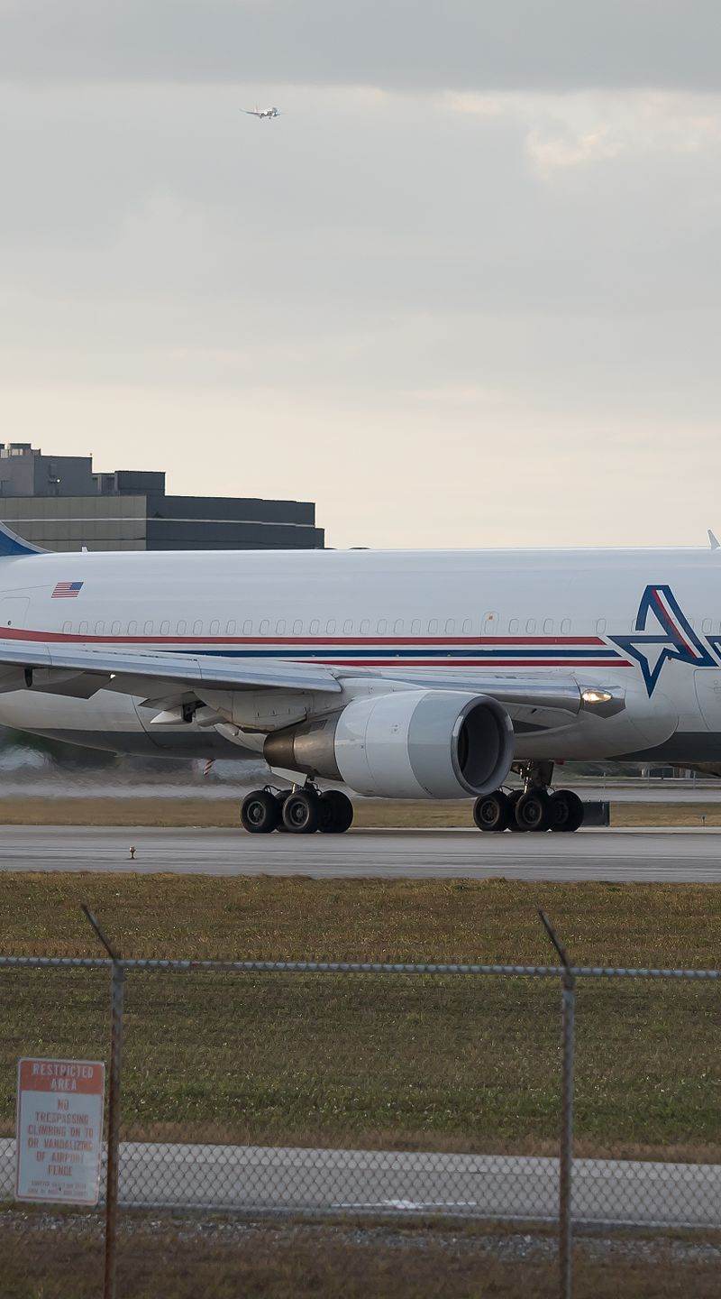N743AX - Boeing