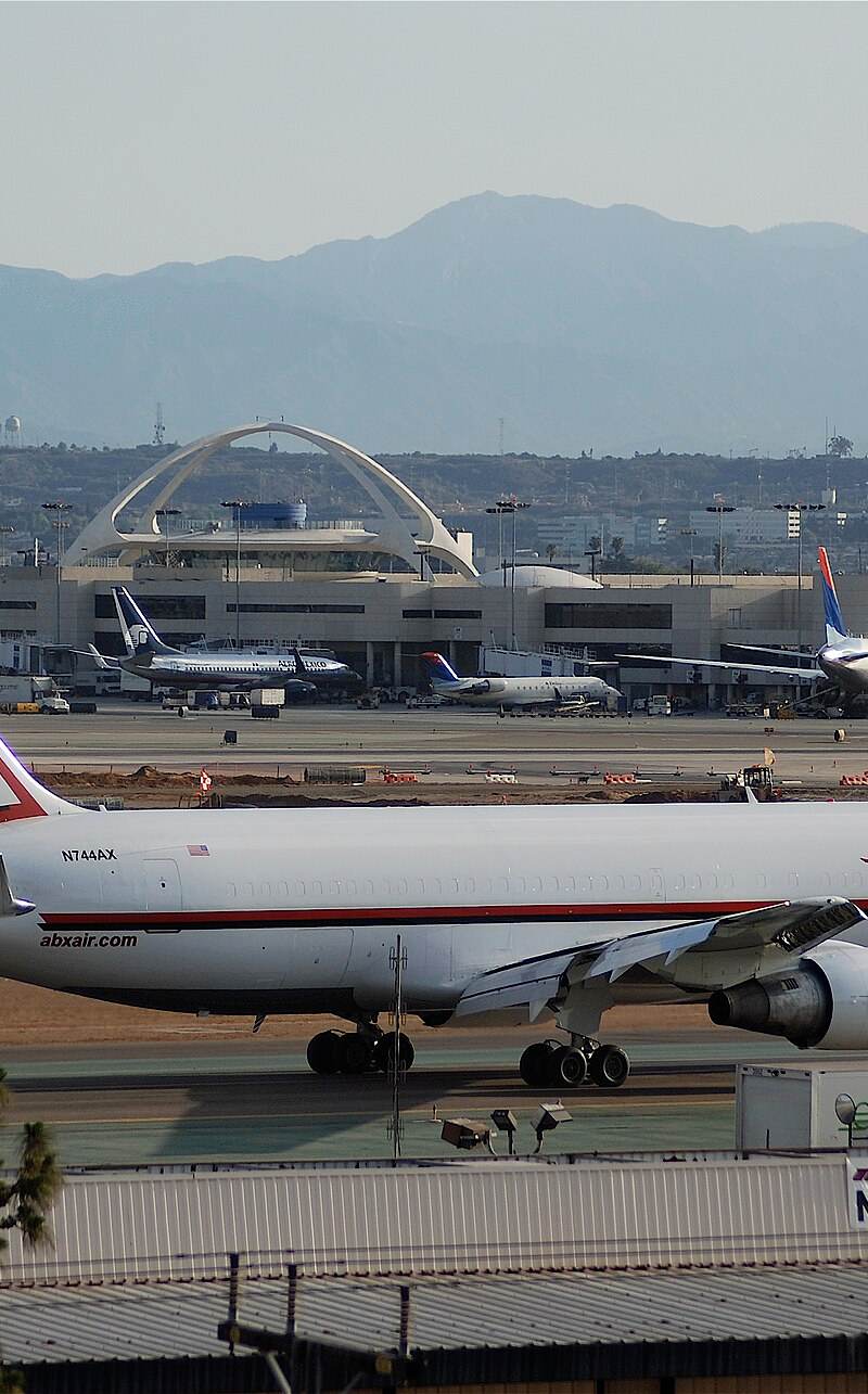 N744AX - Boeing