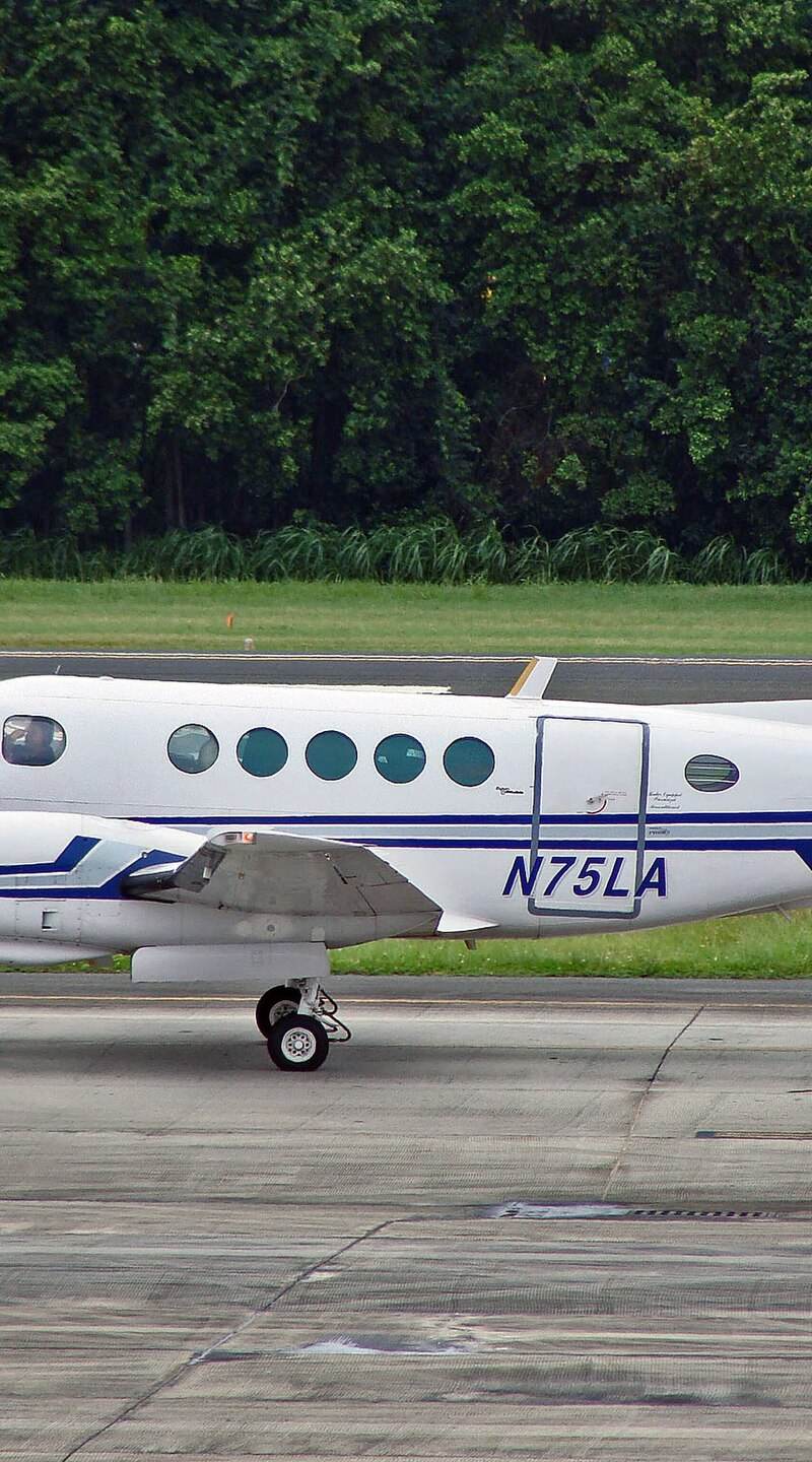 N75LA - Beechcraft