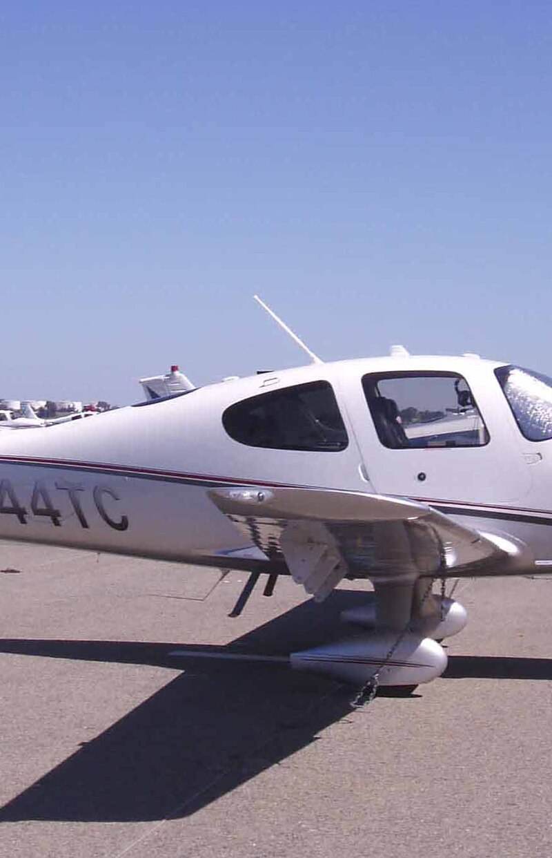 N744TC - Cirrus