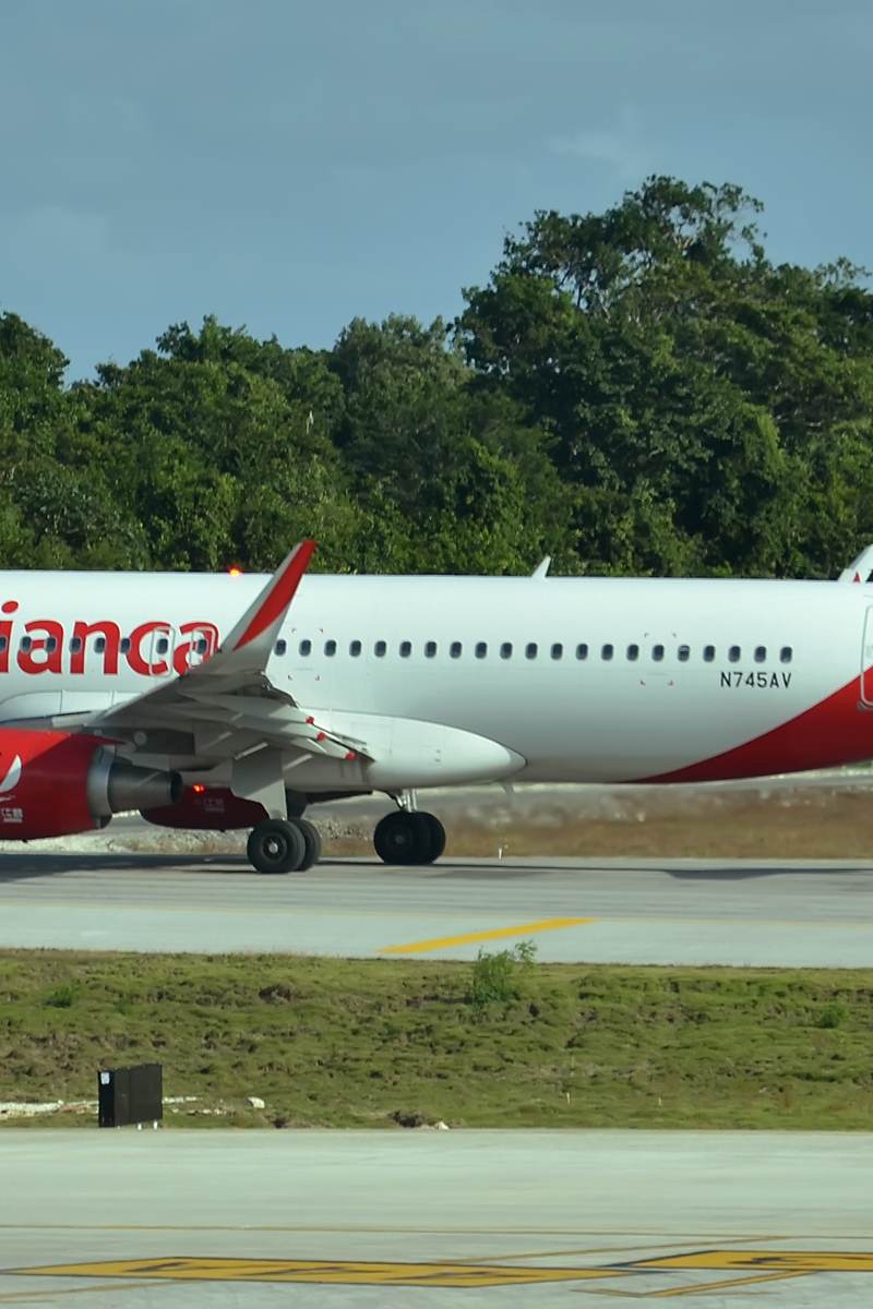 N745AV - Airbus