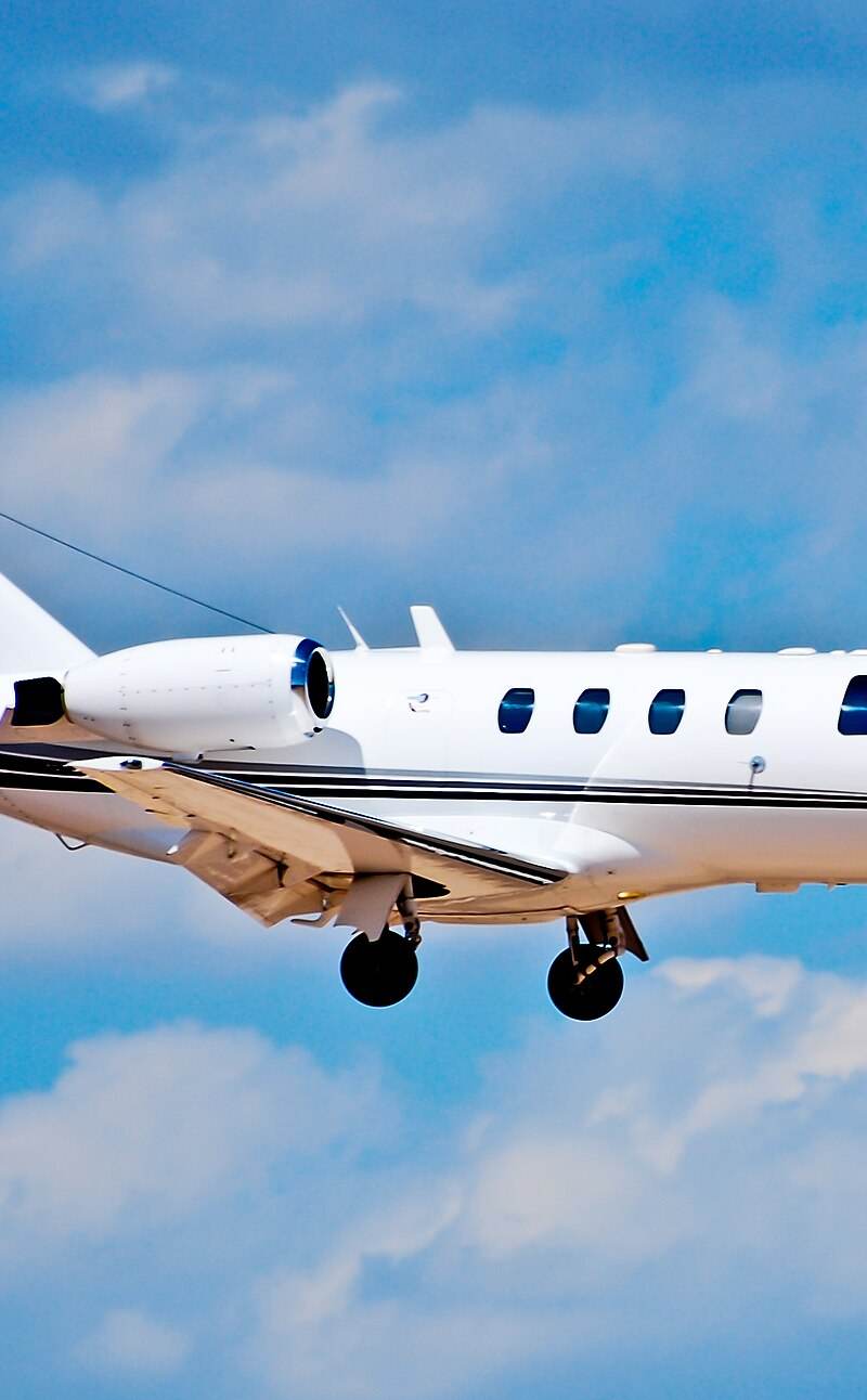 N747AC - Business jet