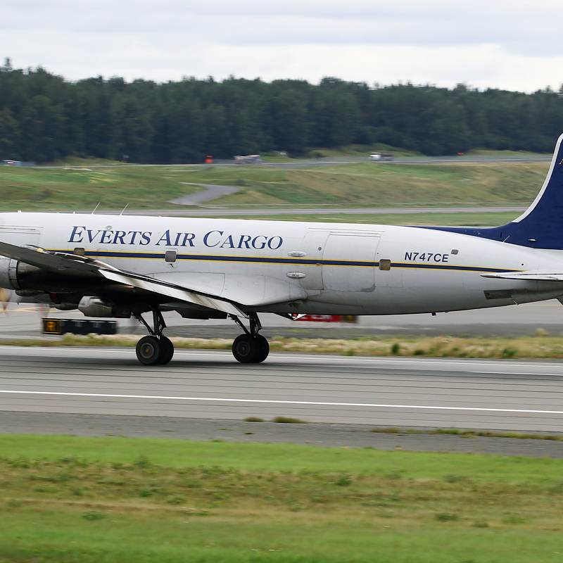 N747CE - Douglas