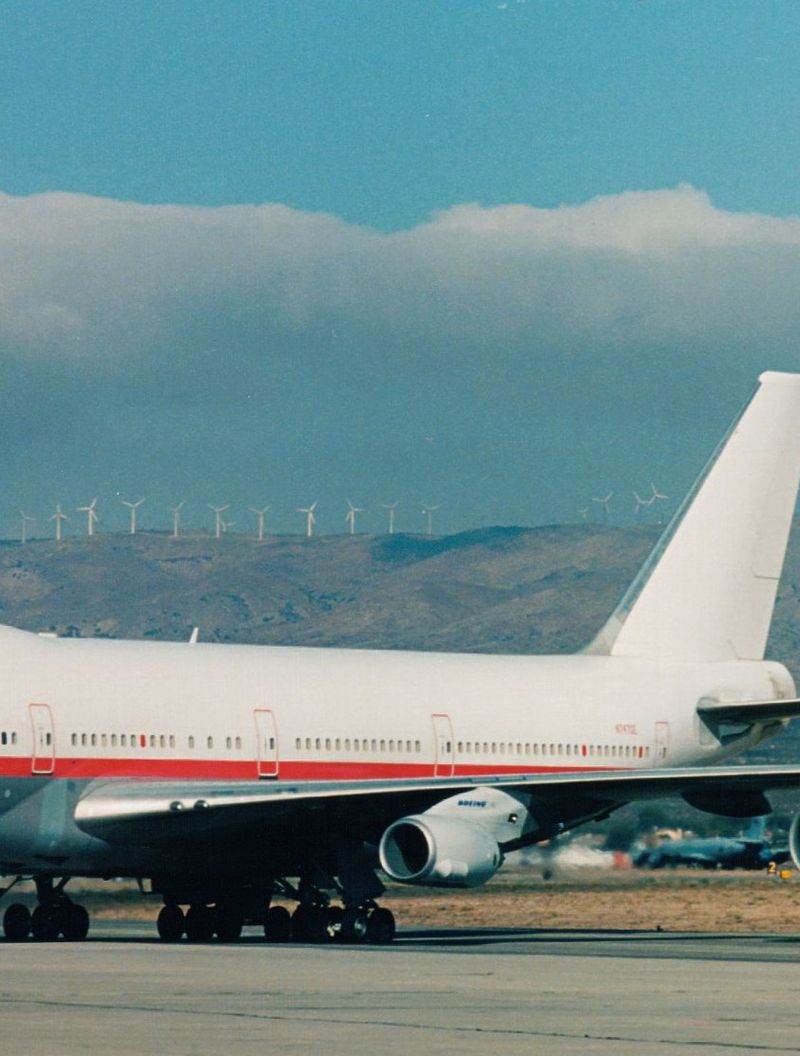 N747GE - Boeing