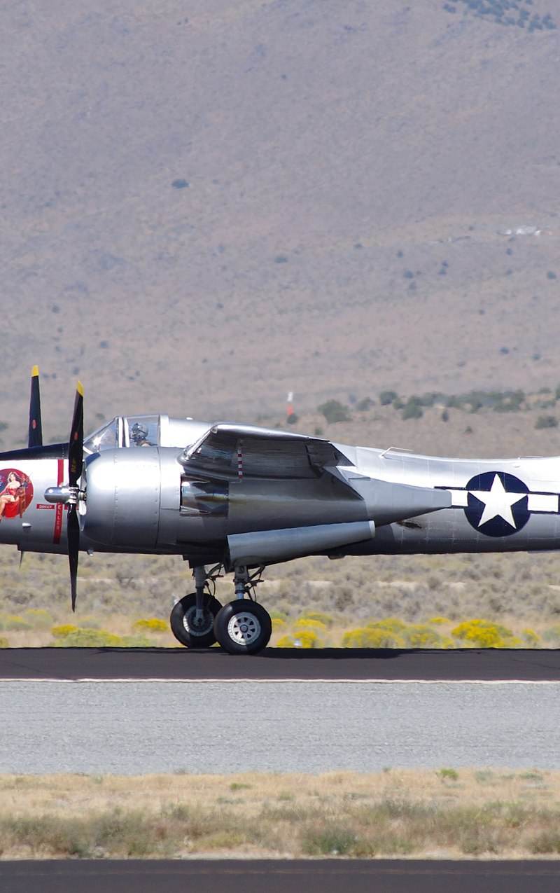  - Twin-engine aircraft