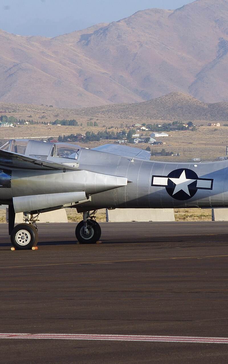  - Twin-engine aircraft