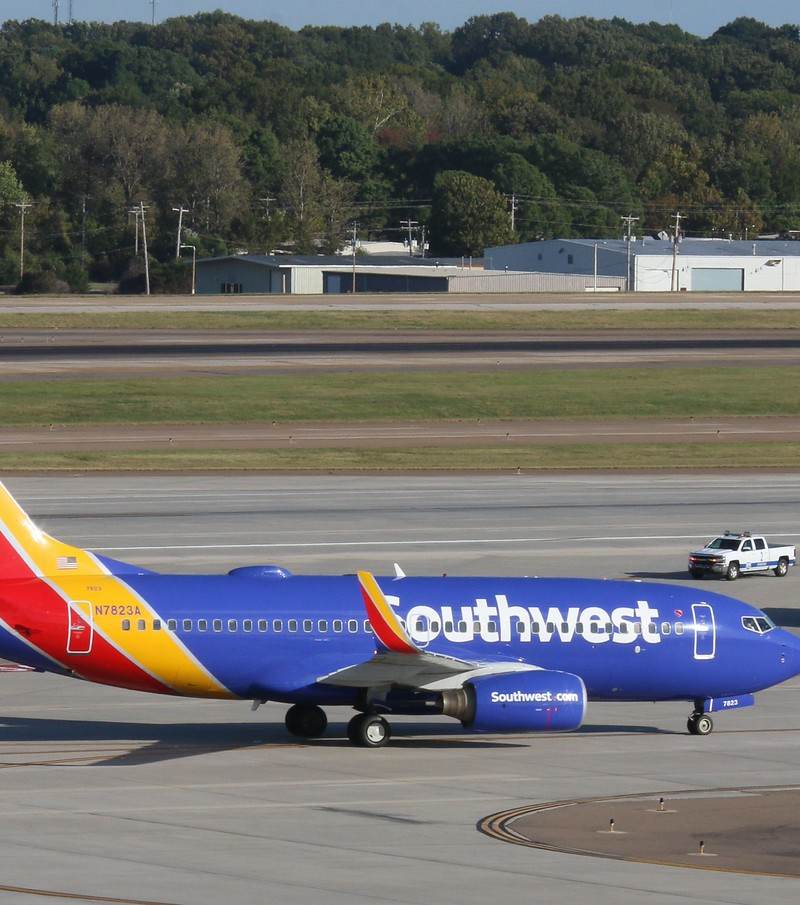 N7823A - Aircraft