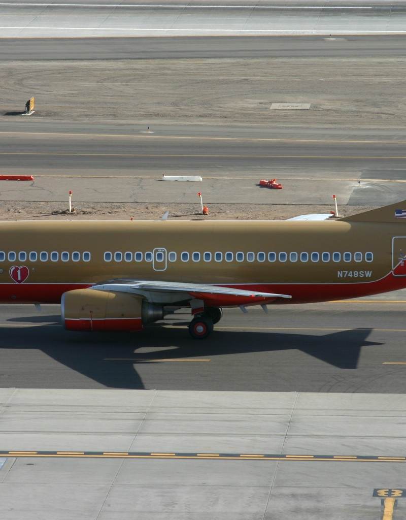 N748SW - Boeing