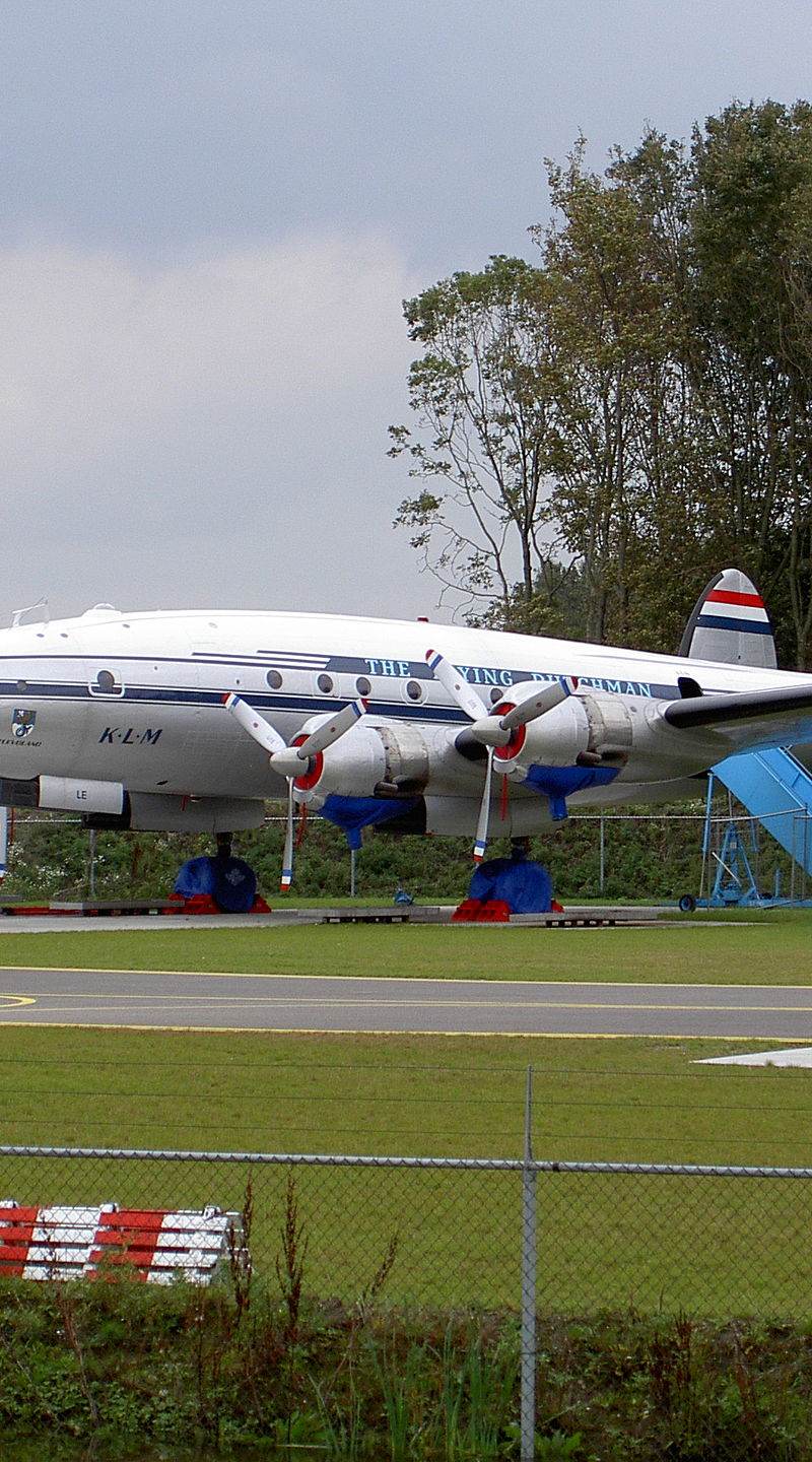 N749NL - Lockheed