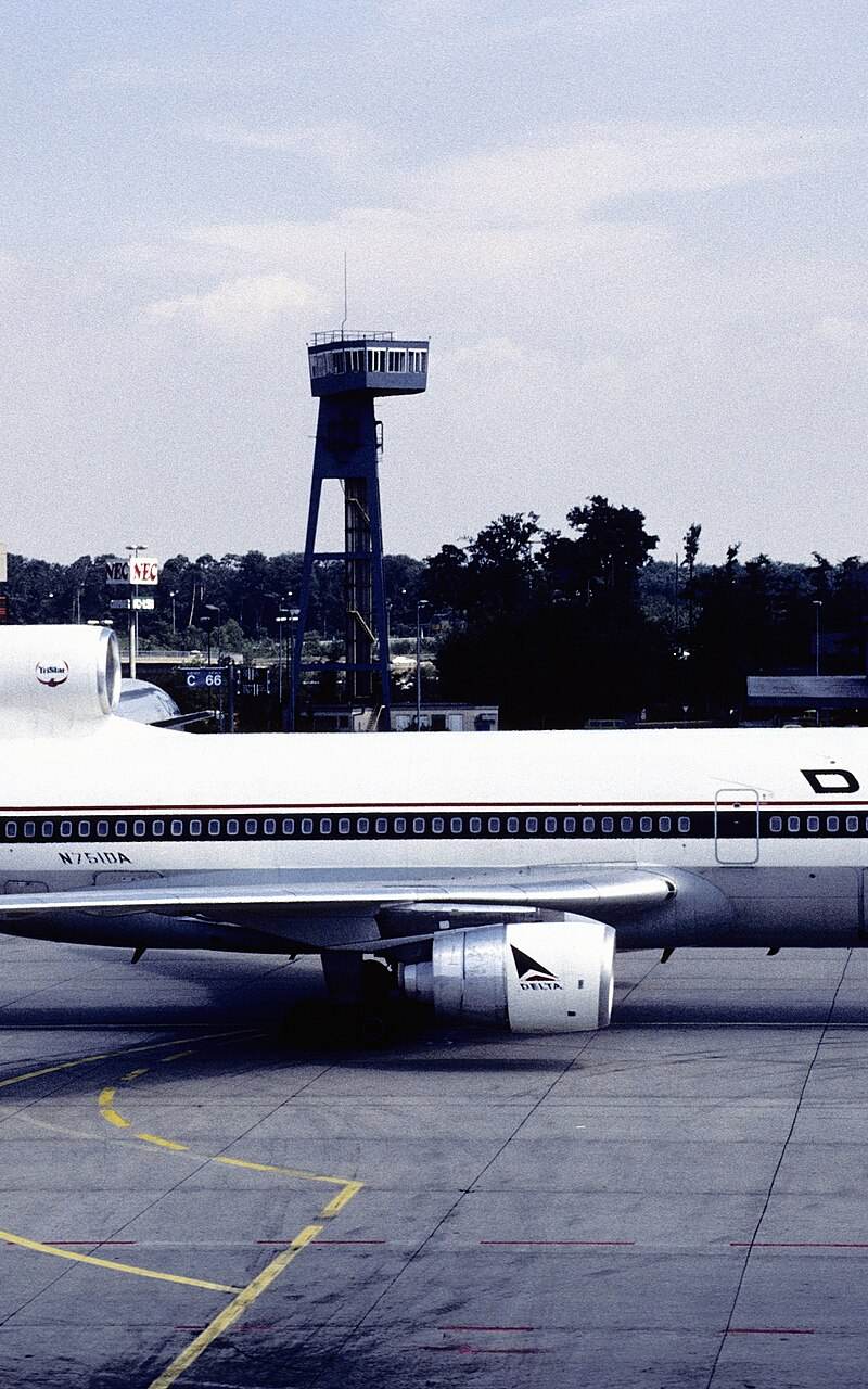N751DA - Aircraft