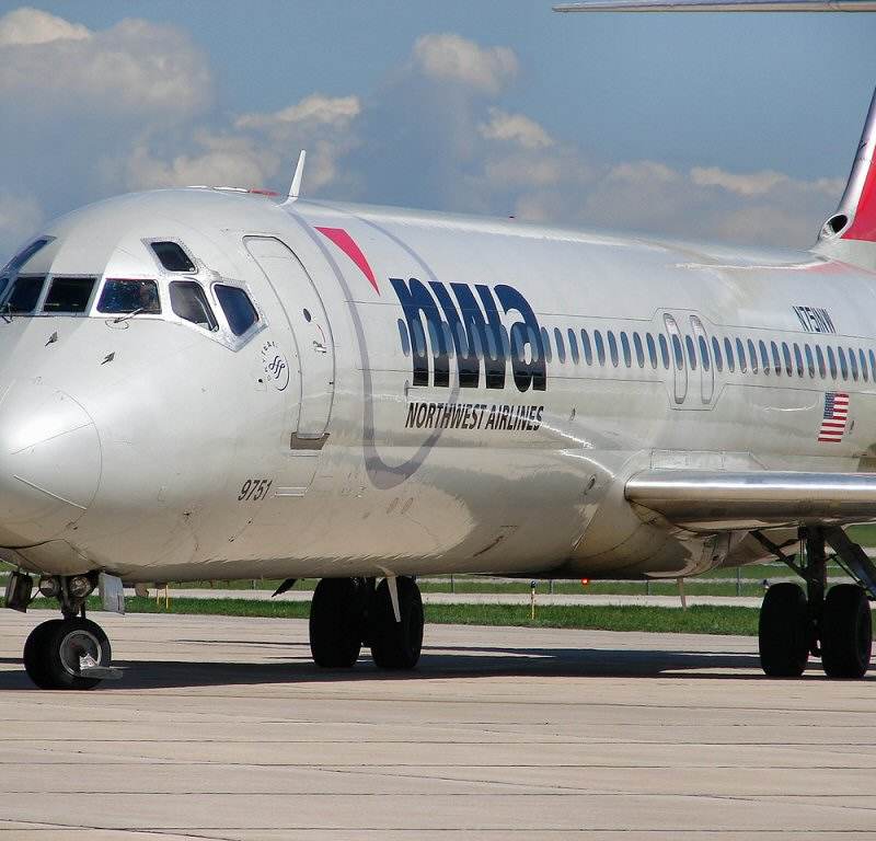 N751NW - Douglas