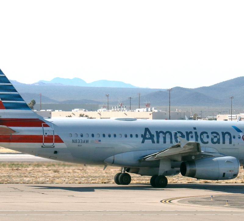 N833AW - Aircraft