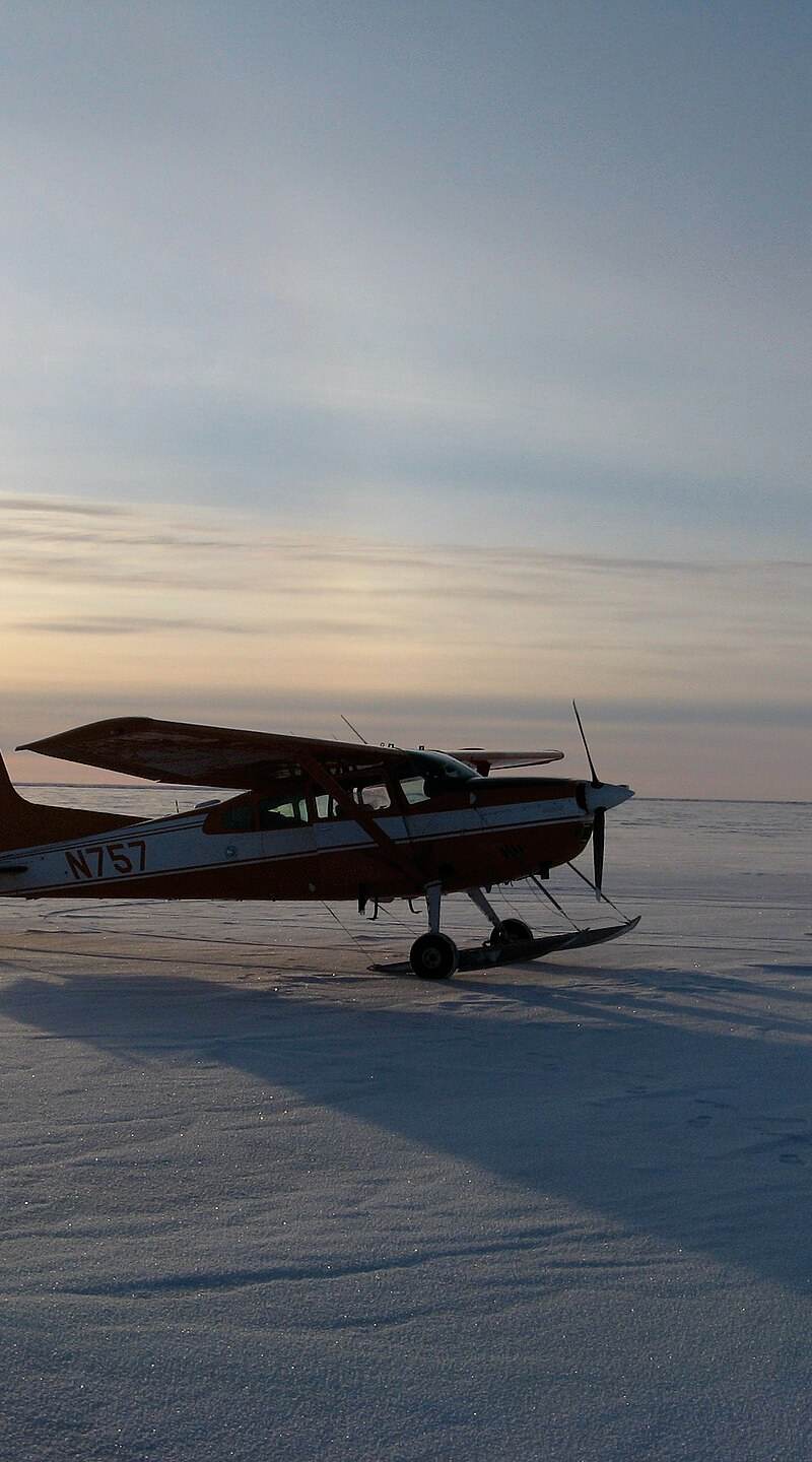 N757 - Aircraft