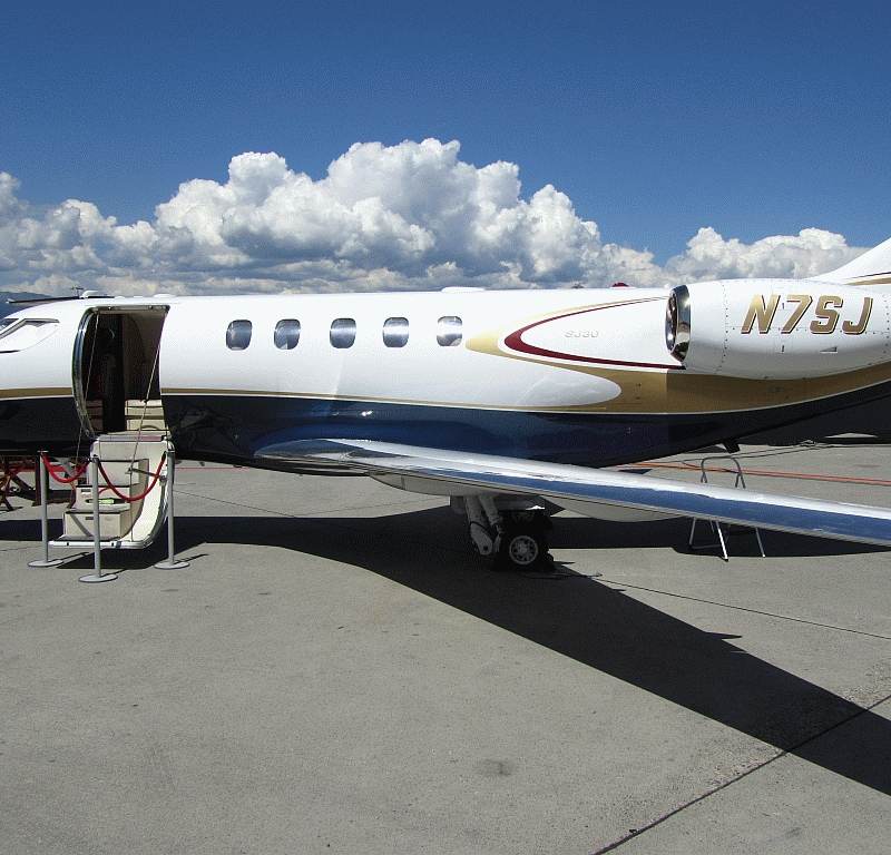 N7SJ - Business jet