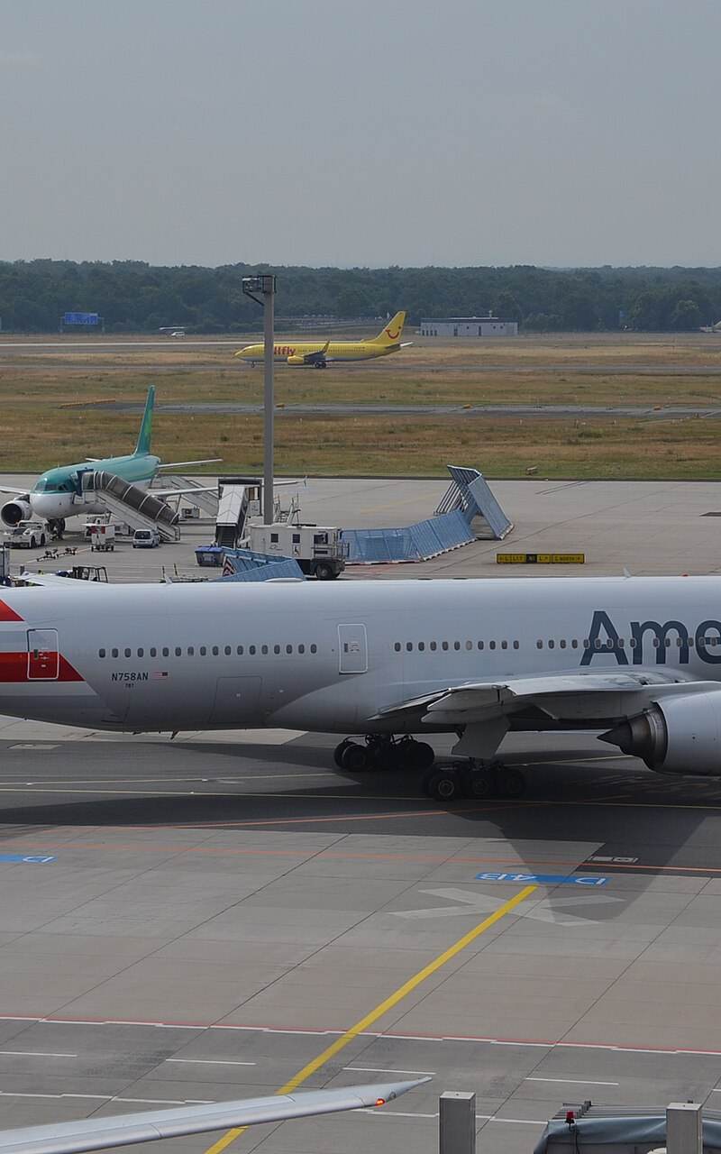 N758AN - Boeing