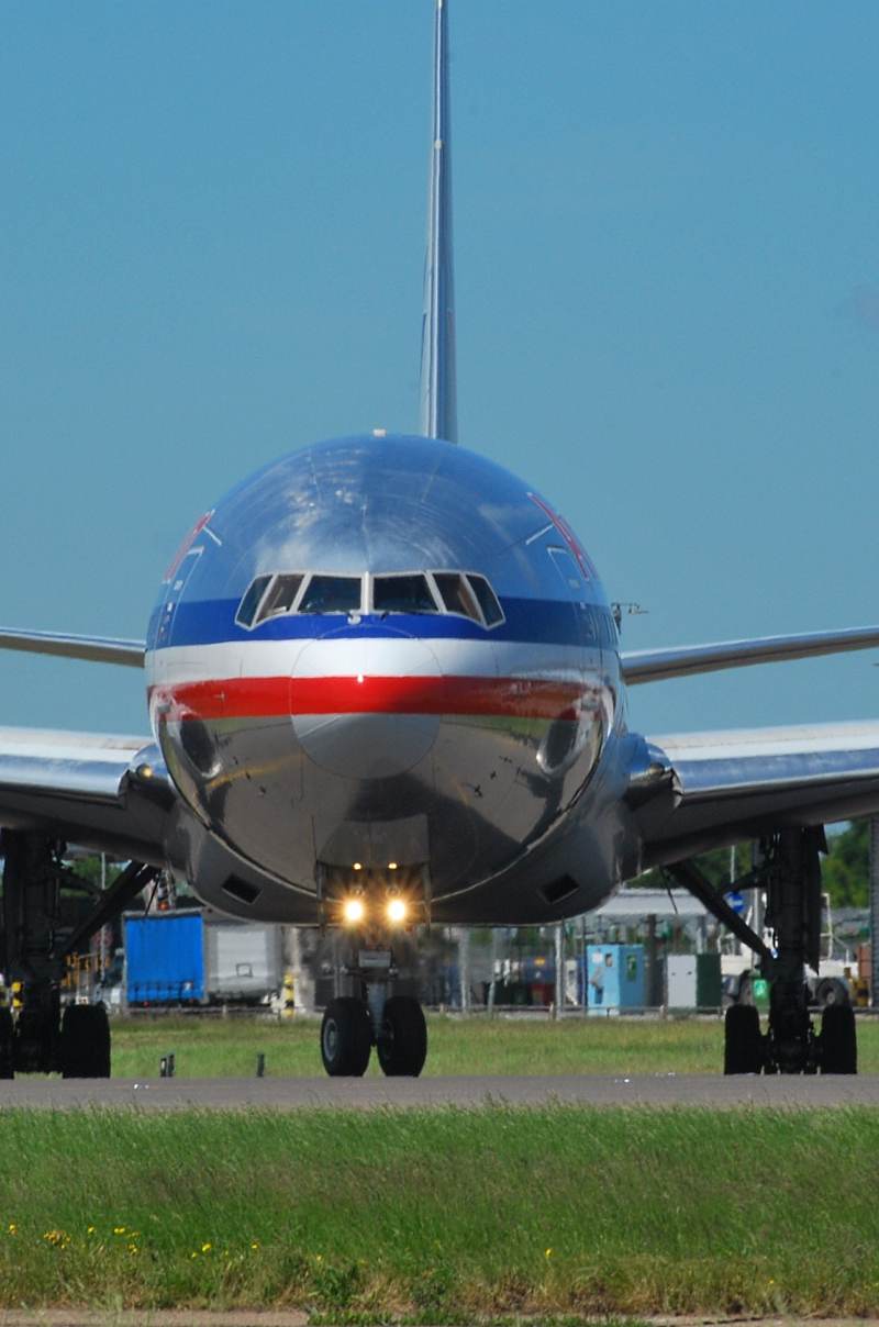 N758AN - Boeing