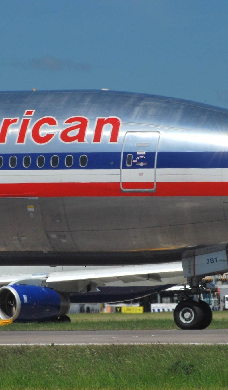 N758AN - Boeing