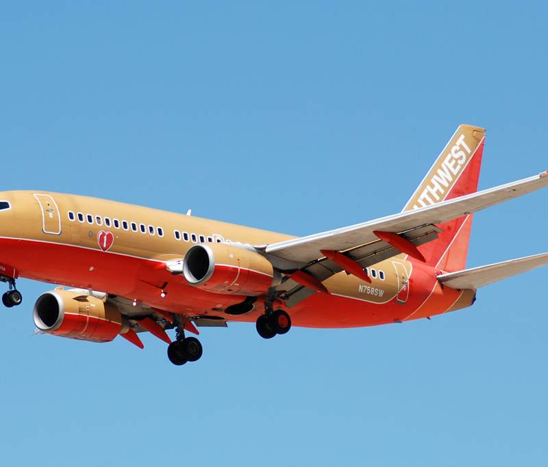 N758SW - Boeing