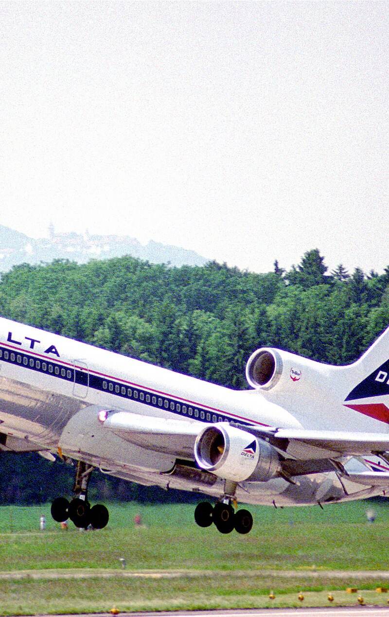 N759DA - Lockheed