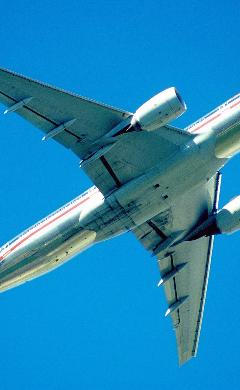 N760AN - Twin-engine aircraft