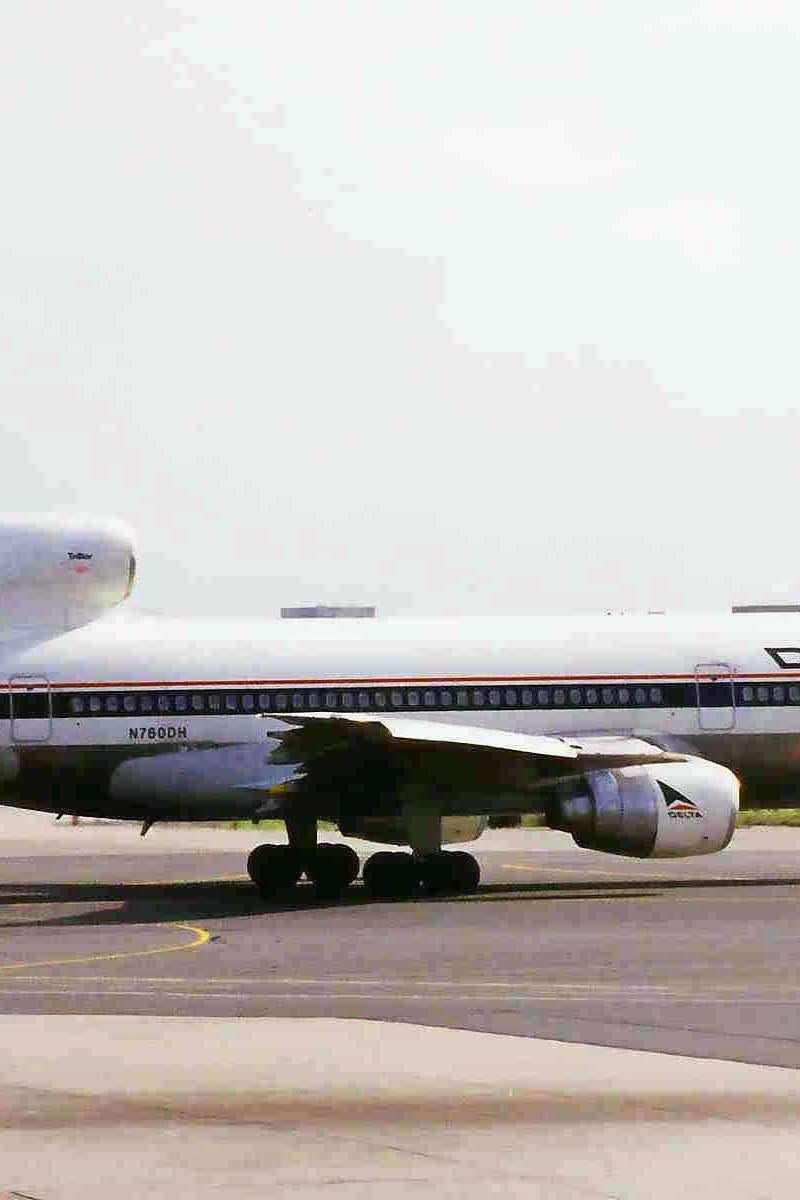 N760DH - Lockheed