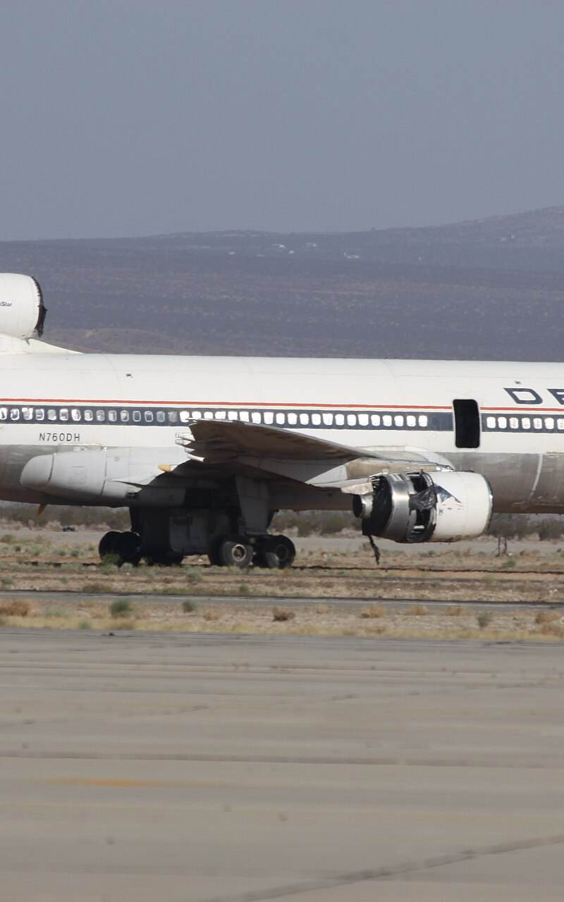 N760DH - Douglas