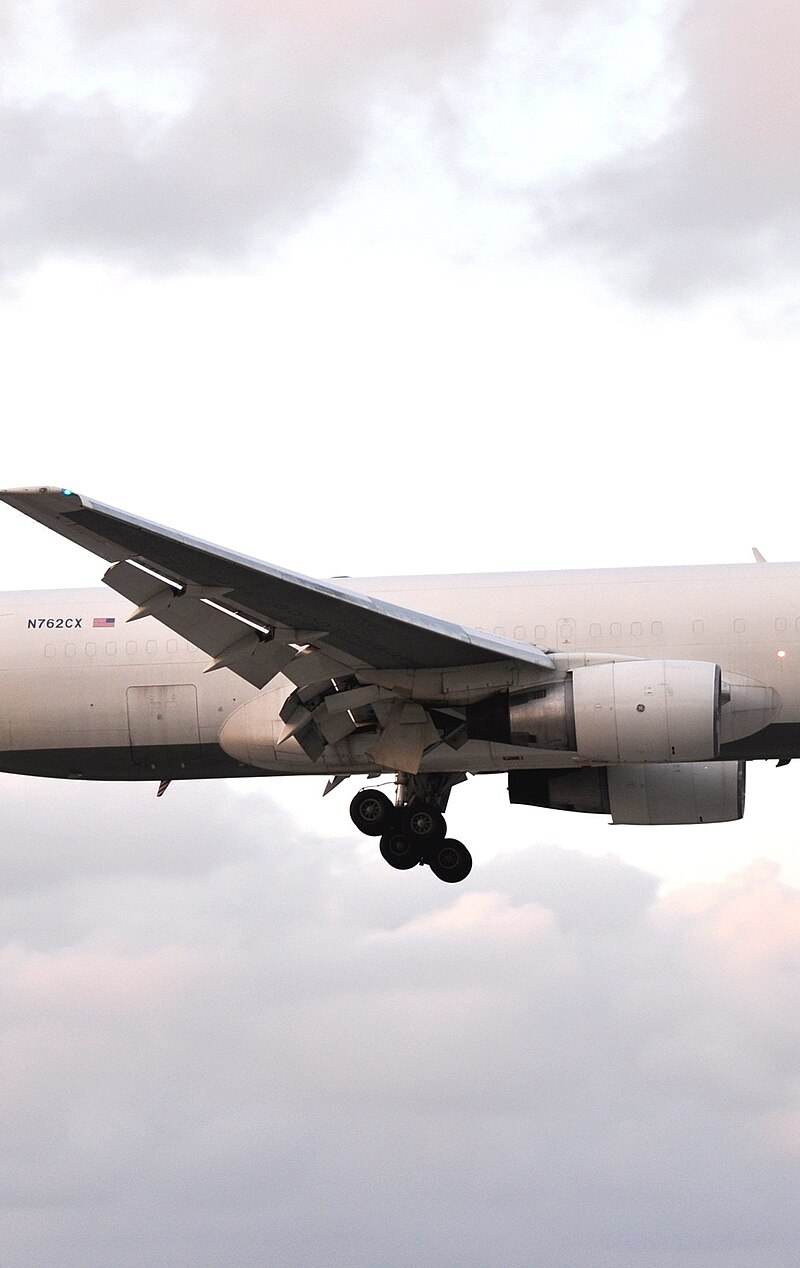 N762CX - Boeing