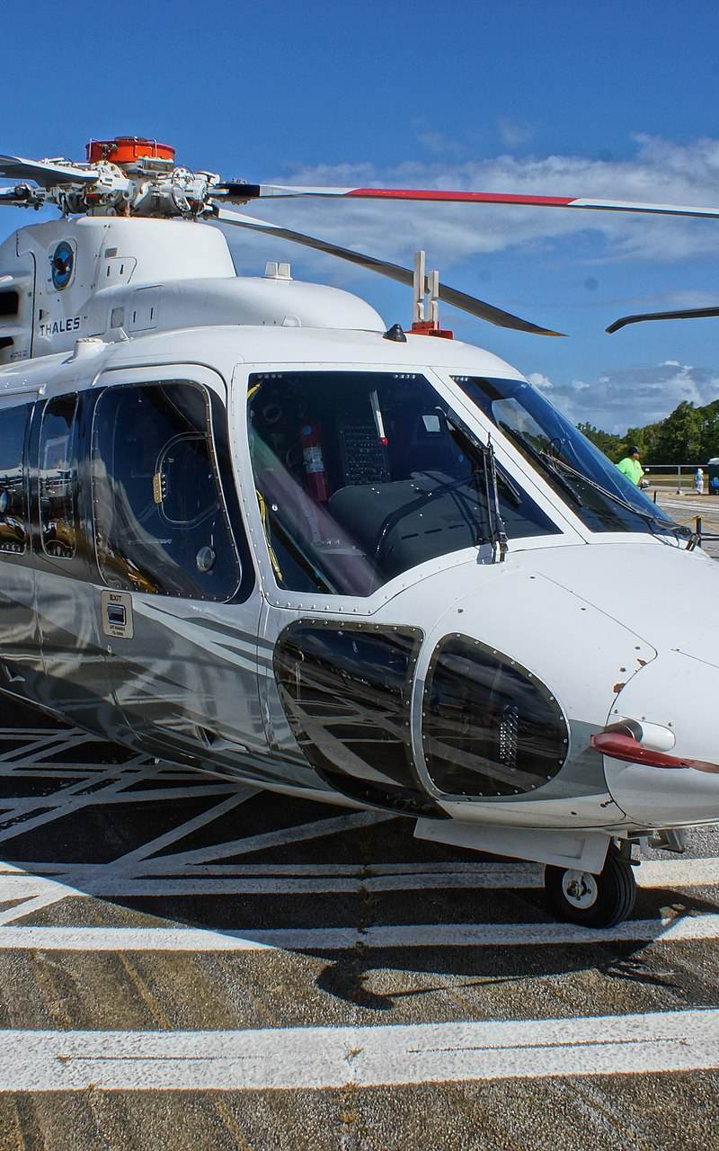 N762D - Helicopter