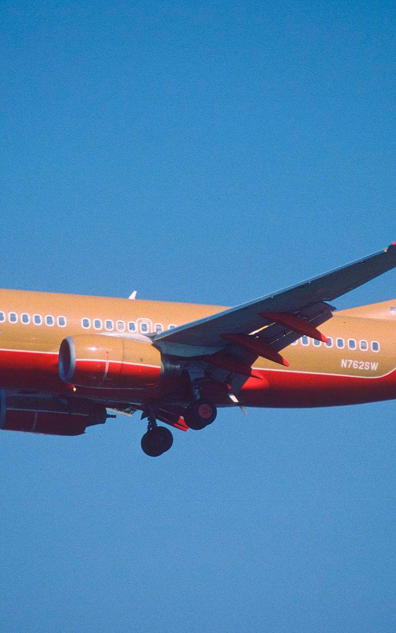 N762SW - Boeing