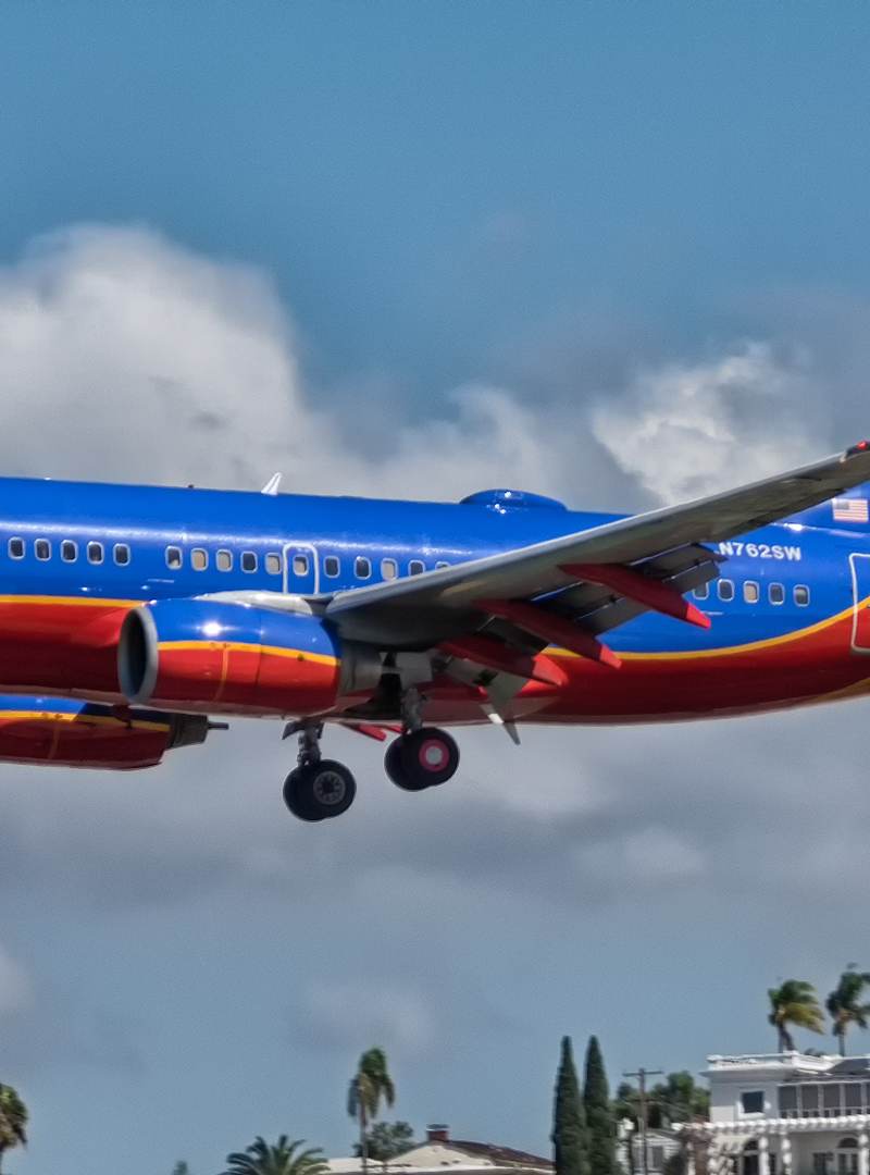 N762SW - Boeing