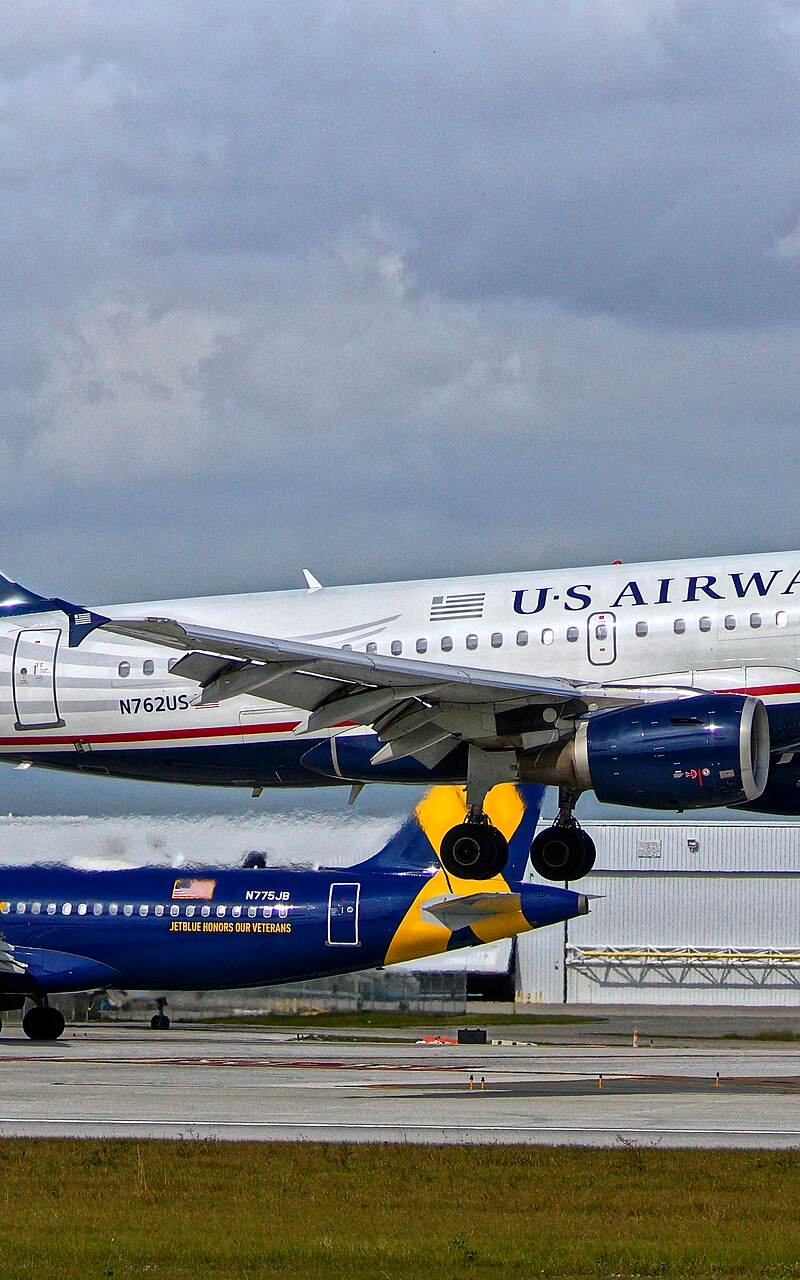 N762US - Airbus