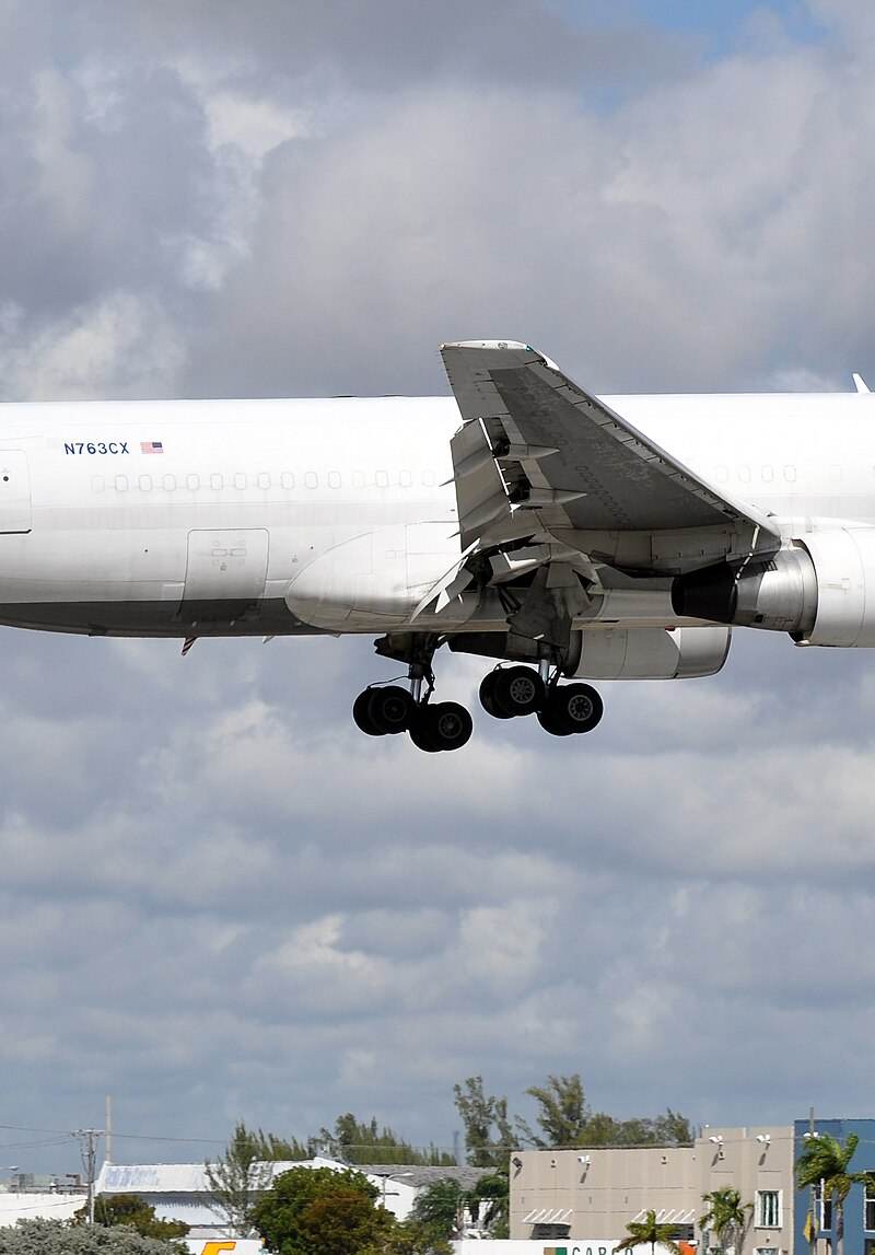N763CX - Boeing