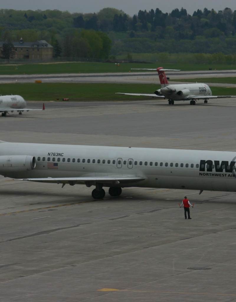 N763NC - Douglas