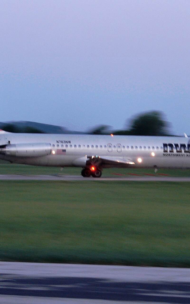 N763NW - Aircraft